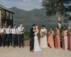 The wedding events can also be organized in the garden. It would be amazing to live those precious moments in this beautiful place.